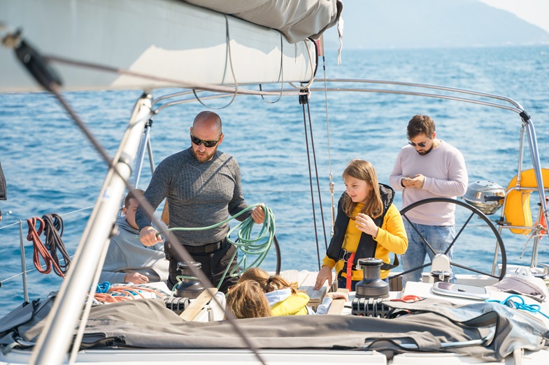 Traveling with Kids on a Yacht: Family Adventures on Open Waters